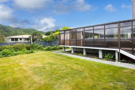 Photo of property in 15 Haylock Grove, Totara Park, Upper Hutt, 5018