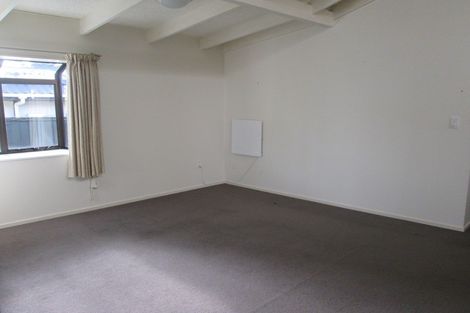 Photo of property in 42a Clifton Terrace, Fitzherbert, Palmerston North, 4410