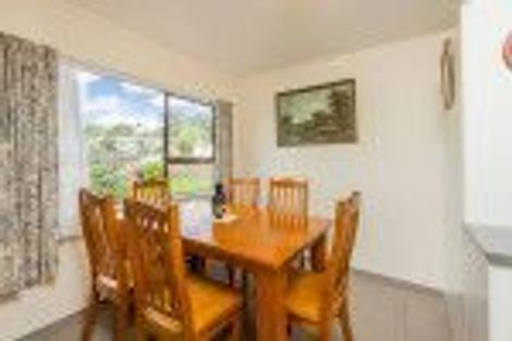 Photo of property in 1/3 Ondine Place, Glenfield, Auckland, 0629