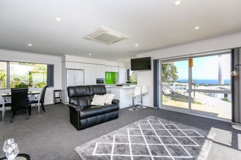 Photo of property in 20 Findlay Street, Moturoa, New Plymouth, 4310
