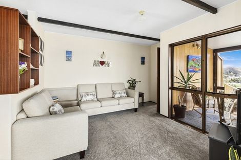 Photo of property in 9 Fillbridge Way, Karori, Wellington, 6012