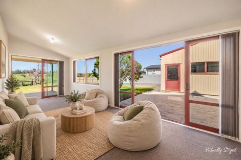 Photo of property in 36 Ellison Street, Otane, 4202