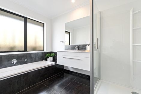 Photo of property in 4 Flounder Drive, Omokoroa, 3114