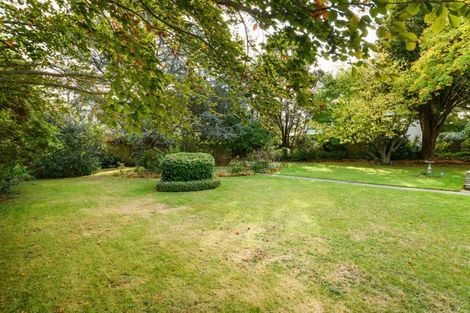 Photo of property in 122 Jickell Street, Hokowhitu, Palmerston North, 4410