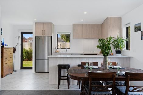 Photo of property in 60 Mohua Lane, Upper Riccarton, Christchurch, 8041