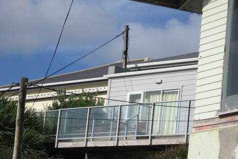 Photo of property in 122 Maida Vale Road, Roseneath, Wellington, 6011