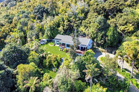 Photo of property in 8344c State Highway 35, Whanarua Bay, Te Kaha, 3199