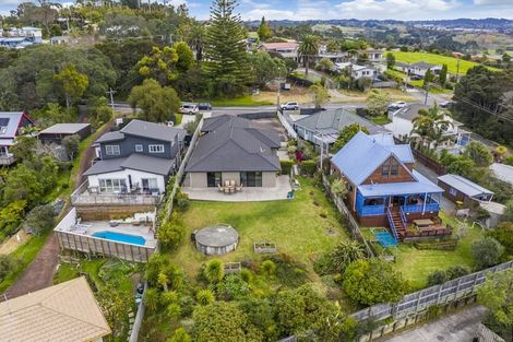 Photo of property in 464 Whangaparaoa Road, Stanmore Bay, Whangaparaoa, 0932