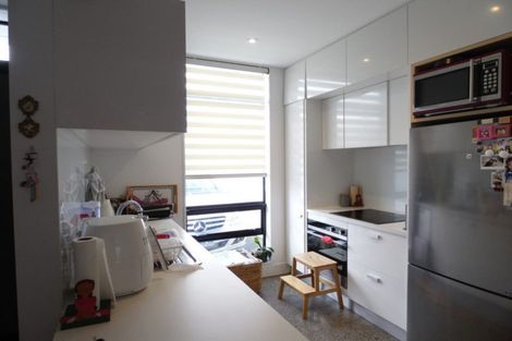 Photo of property in 16 Cochrane Road, Hobsonville, Auckland, 0616