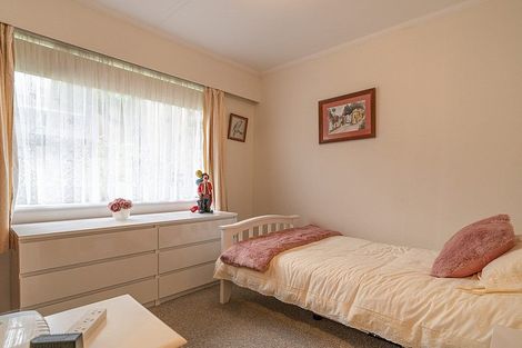 Photo of property in 18 Anthony Grove, Paraparaumu Beach, Paraparaumu, 5032