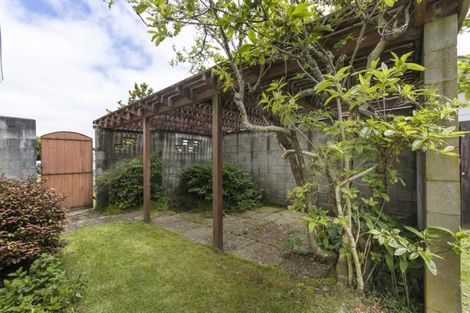 Photo of property in 9 Aotea Crescent, Tokoroa, 3420