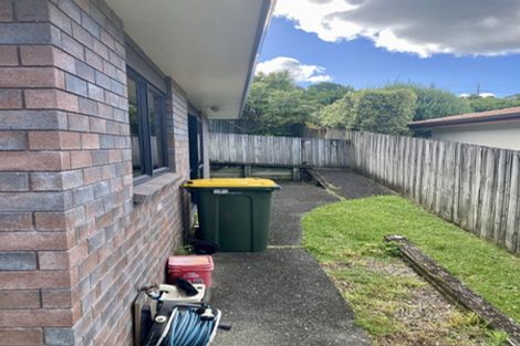 Photo of property in 3 Greenleaf Way, Northcross, Auckland, 0630
