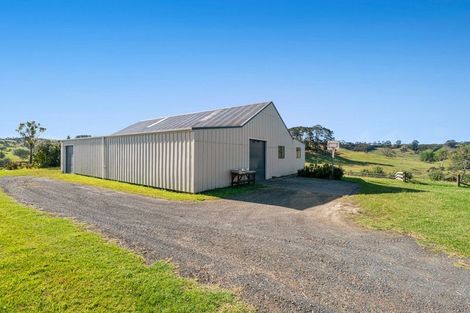 Photo of property in 211 Stoney Creek Road, Kaukapakapa, 0873