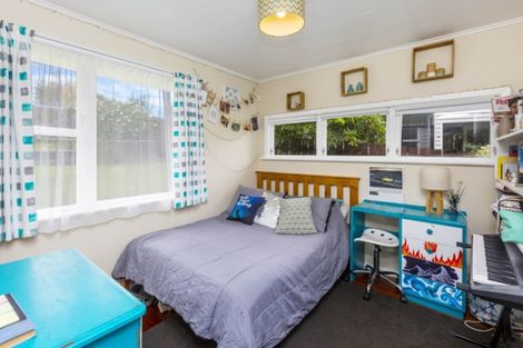 Photo of property in 26 Fendalton Crescent, Pinehaven, Upper Hutt, 5019