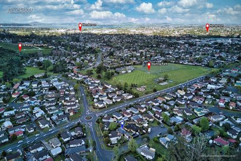 Photo of property in 2 Hamblyn Place, Ranui, Auckland, 0612