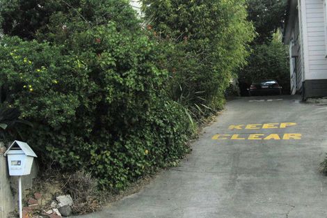 Photo of property in 58 Milton Road, Bluff Hill, Napier, 4110