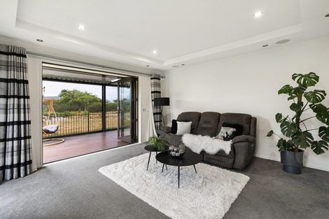 Photo of property in 14 Mariposa Crescent, Aidanfield, Christchurch, 8025