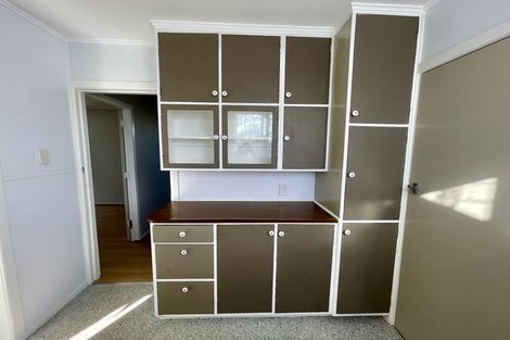 Photo of property in 51 Woodglen Road, Glen Eden, Auckland, 0602