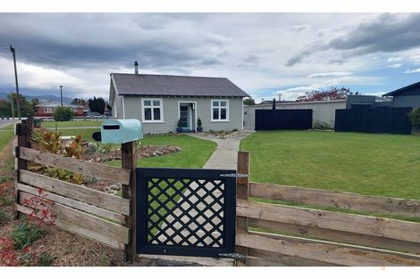 Photo of property in 6 Smith Street, Waimate, 7924