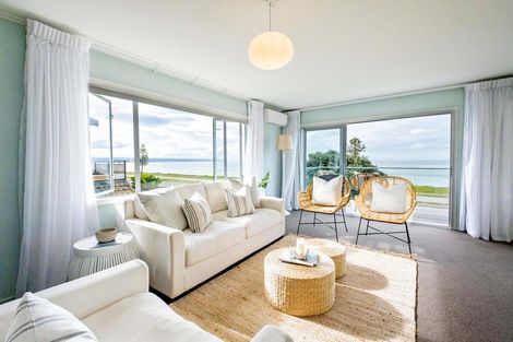 Photo of property in 86 The Esplanade, Westshore, Napier, 4110