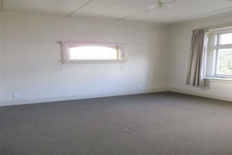 Photo of property in 21 Irving Street, Gore, 9710