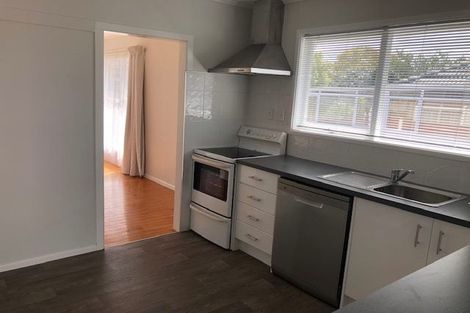 Photo of property in 44 Gossamer Drive, Pakuranga Heights, Auckland, 2010