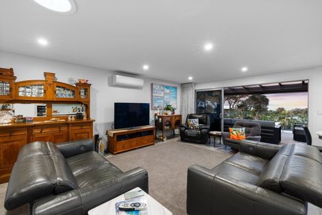 Photo of property in 890 Cove Road, Waipu, 0582