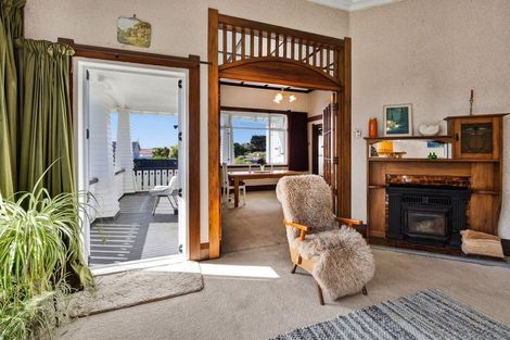 Photo of property in 8 Lincoln Street, Patea, 4520