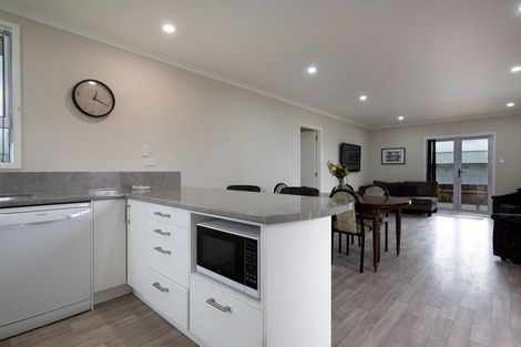 Photo of property in 16 Koreke Place, Tokoroa, 3420