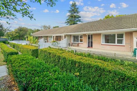 Photo of property in 2/9a Curletts Road, Sockburn, Christchurch, 8042