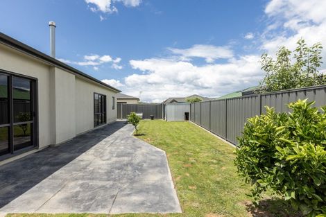 Photo of property in 25 Pacific Avenue, Poraiti, Napier, 4112