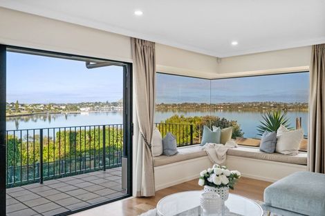 Photo of property in 38 Venus Place, Half Moon Bay, Auckland, 2012
