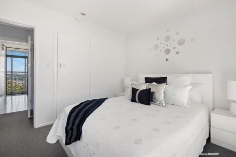 Photo of property in 23 Rangitane Street, Maupuia, Wellington, 6022