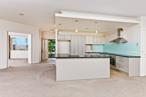Photo of property in 58 Grand Drive, Orewa, 0931