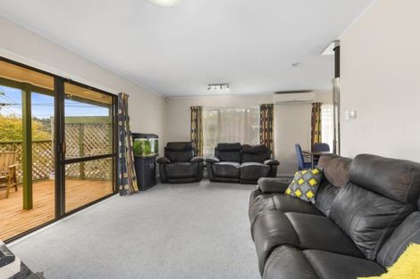 Photo of property in 35 Kairimu Street, Stokes Valley, Lower Hutt, 5019