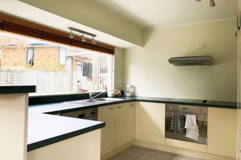 Photo of property in 19a Finlow Drive, Te Atatu South, Auckland, 0610