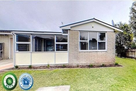 Photo of property in 2 Rawene Street, Waikanae, 5036