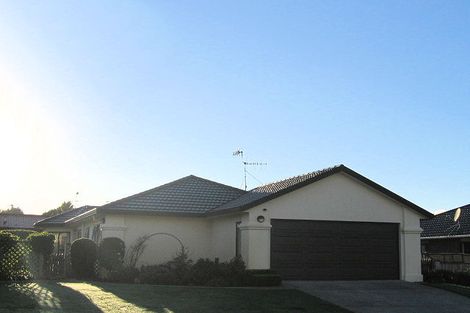Photo of property in 7 Beachwater Grove, Paraparaumu Beach, Paraparaumu, 5032
