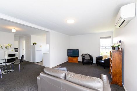 Photo of property in 1/508 Poplar Place, Akina, Hastings, 4122