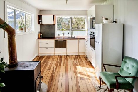 Photo of property in 25 Paekakariki Hill Road, Pauatahanui, Porirua, 5381