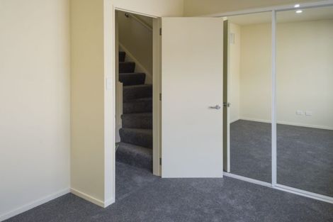 Photo of property in Pirie Street Townhouses, 18/35 Pirie Street, Mount Victoria, Wellington, 6011