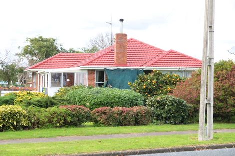 Photo of property in 51 Graeme Avenue, Mangere East, Auckland, 2024