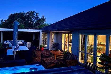 Photo of property in 124 Trig Road, Whitford, Howick, 2571