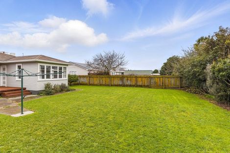 Photo of property in 33 Middlesex Street, Levin, 5510
