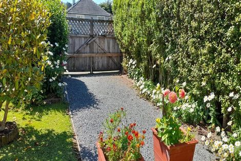 Photo of property in 15 Chittick Street, Stokes Valley, Lower Hutt, 5019
