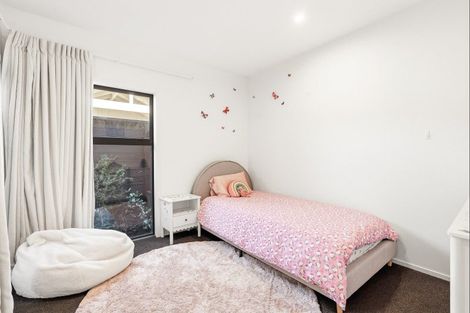 Photo of property in 15 Awatira Drive, Papamoa Beach, Papamoa, 3118