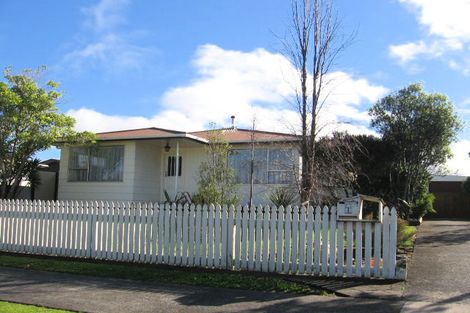 Photo of property in 35 Geraldine Crescent, Cloverlea, Palmerston North, 4412