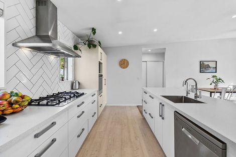 Photo of property in 8 Bell Street, Lake Hawea, Wanaka, 9382