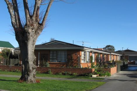 Photo of property in 16f Clyde Street, Winton, 9720