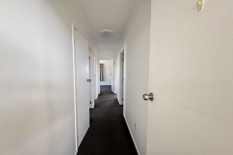 Photo of property in 12 Redwood Drive, Massey, Auckland, 0614